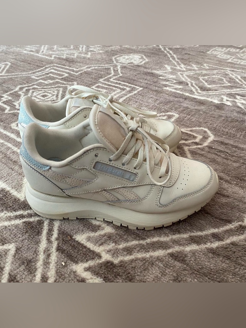 White and Blue Reeboks - Picture 4 of 5